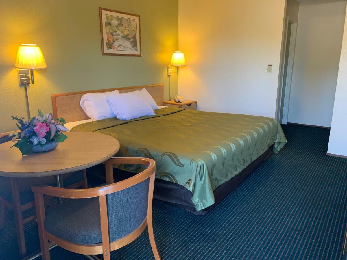 Regency Inn Lakeport Εξωτερικό φωτογραφία